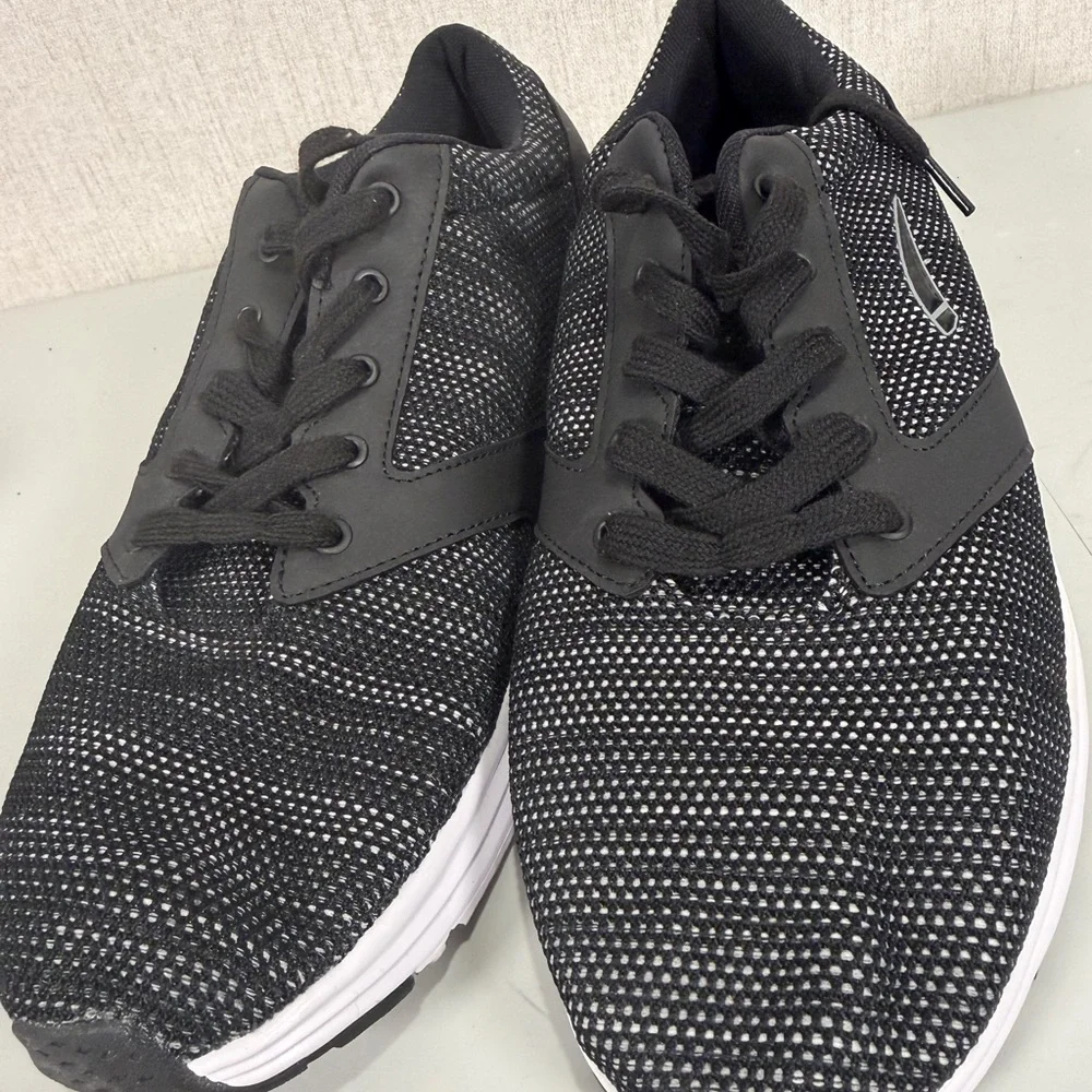 11.5 Men La‎ Gear Athletic Sneakers Black